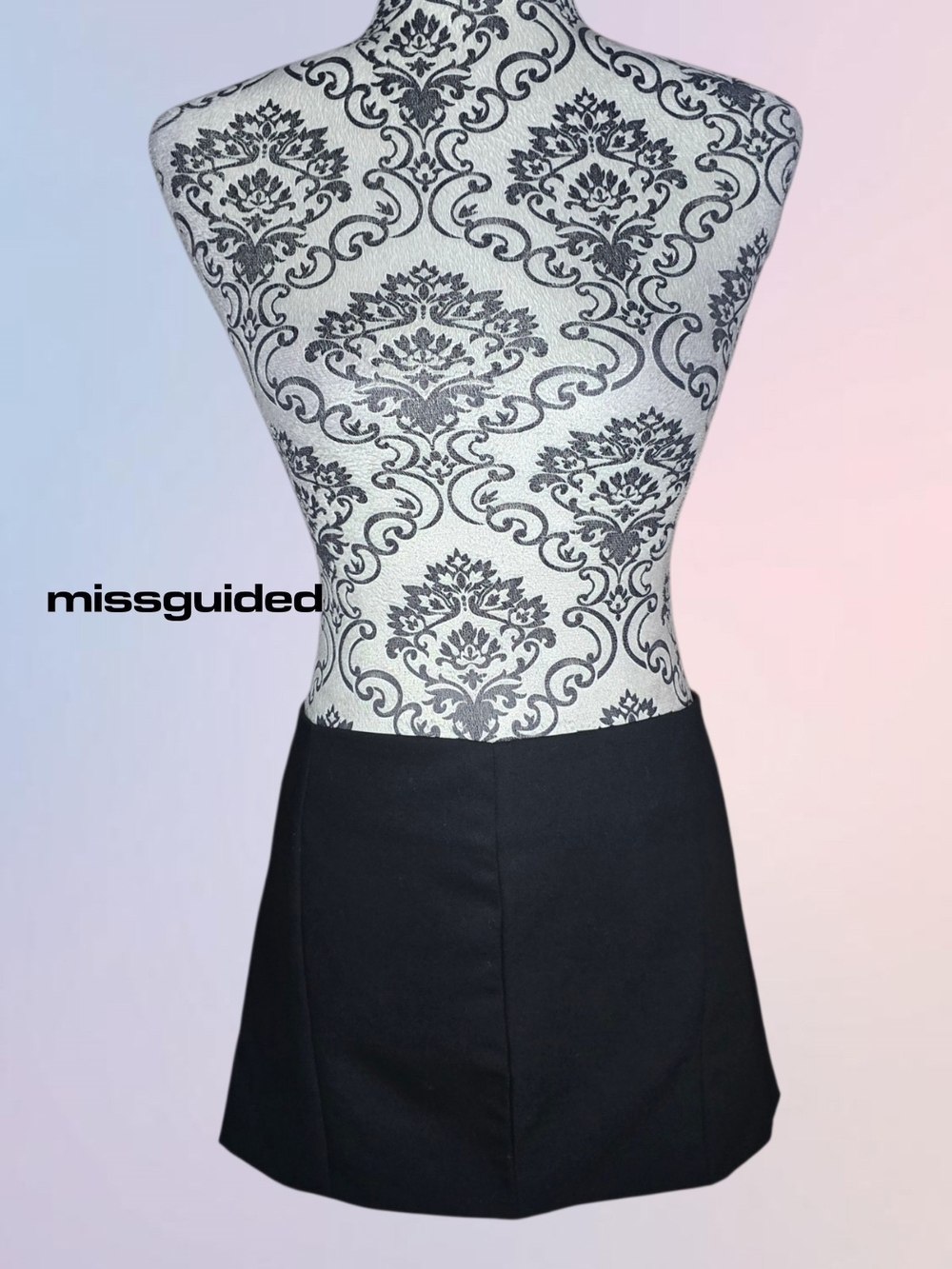 🆕️MISSGUIDED Black Mini Skirt - Medium